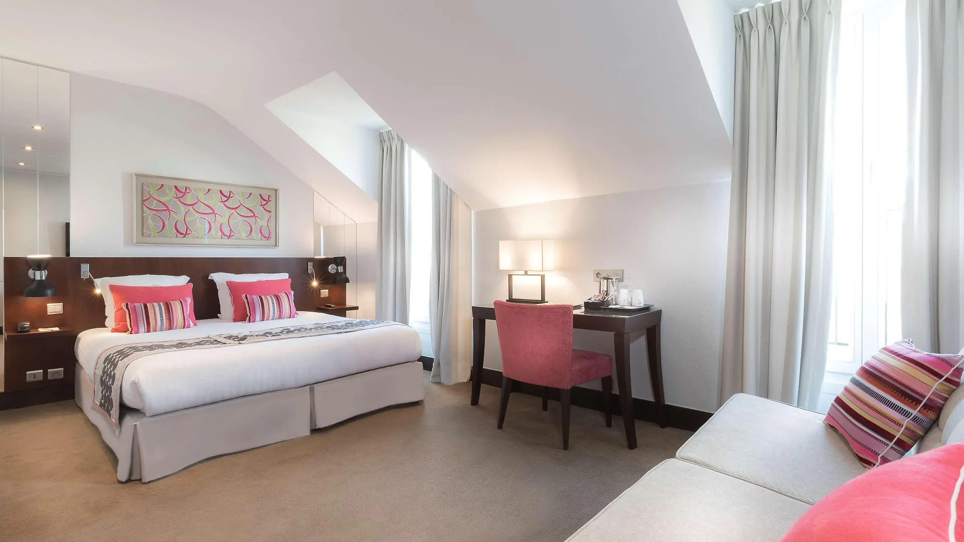 Hotel Montfleuri Parigi