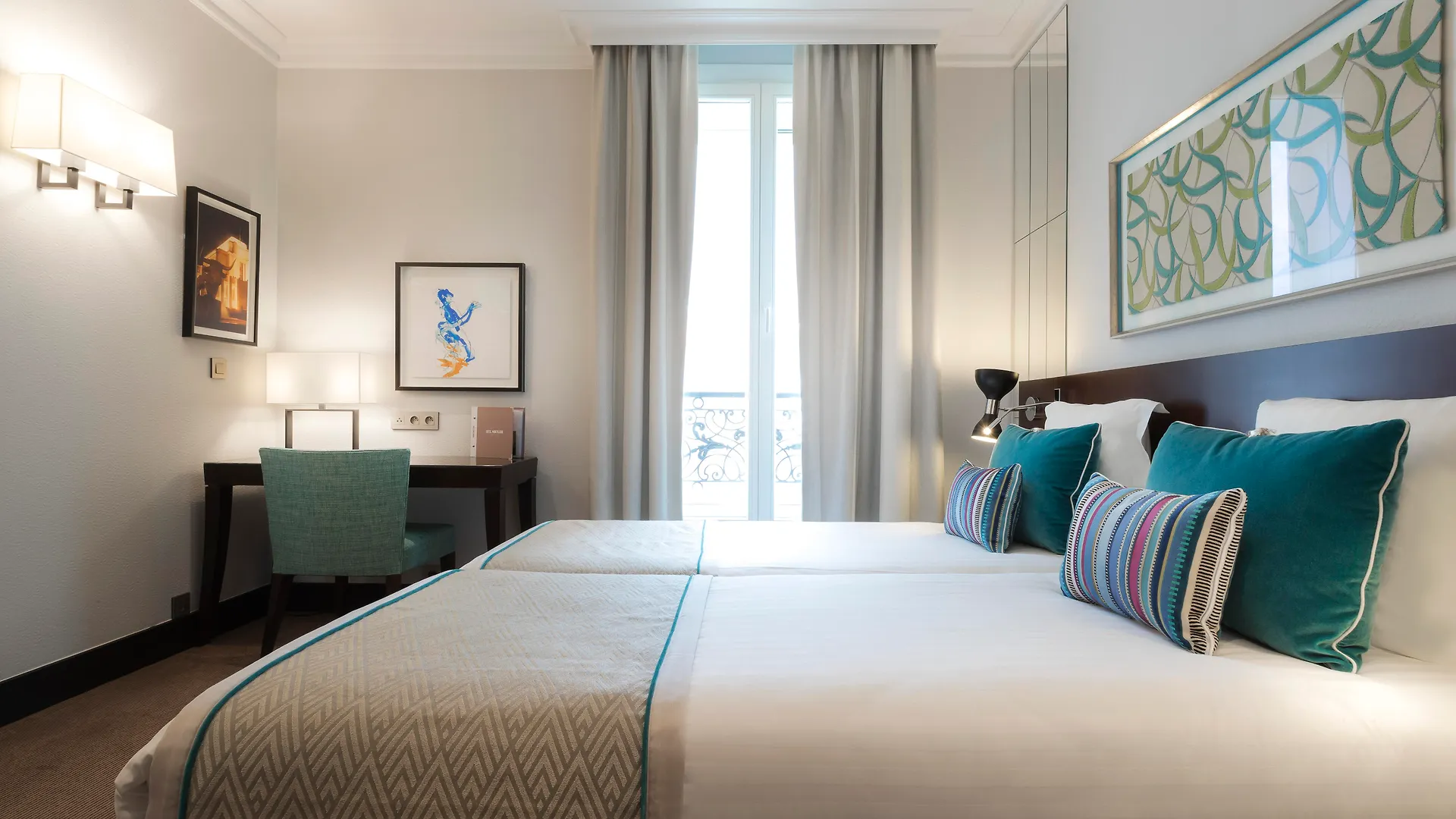 Hotel Montfleuri Parigi 4*,  Francia